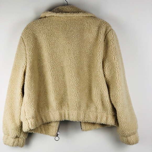 Large Sherpa Jacket - Picture 6 of 11